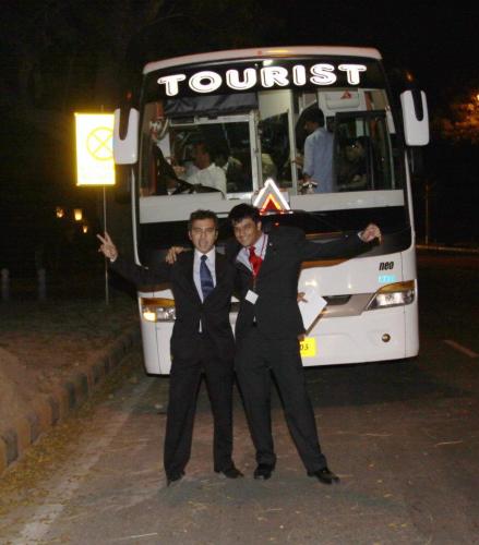 376206_263355530446975_747468486_n_263355530446975