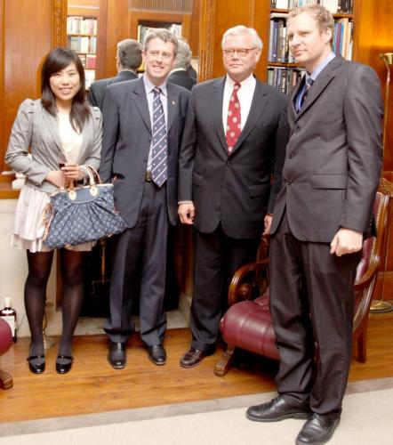 405371_263351583780703_951772583_n_263351583780703