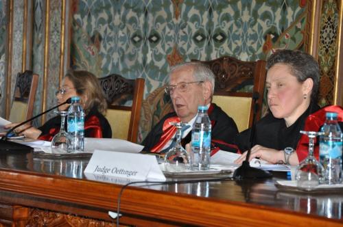 418281_262980873817774_353791840_n_262980873817774