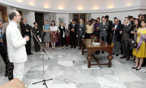 427172_263351810447347_242698443_n_263351810447347