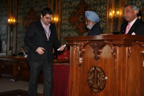 482076_262988450483683_1817110225_n_262988450483683