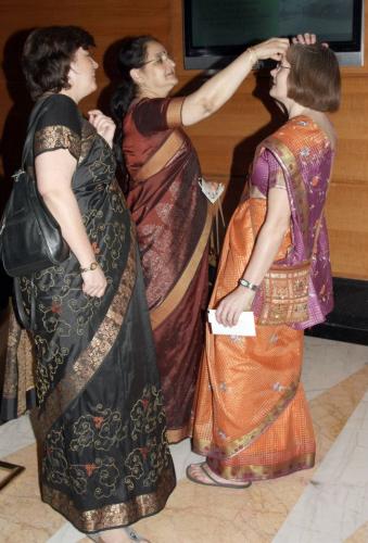 484064_263358567113338_158691461_n_263358567113338