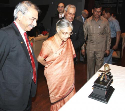 486930_263359820446546_972540499_n_263359820446546