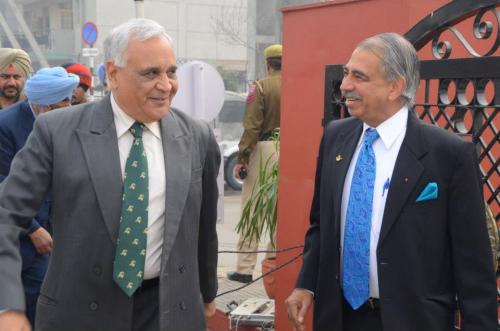 521392_348276635288197_912420453_n_348276635288197