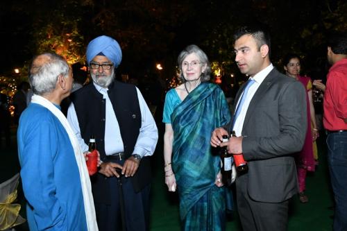 58751263_2192862424162933_141394386423382016_n_2192862420829600