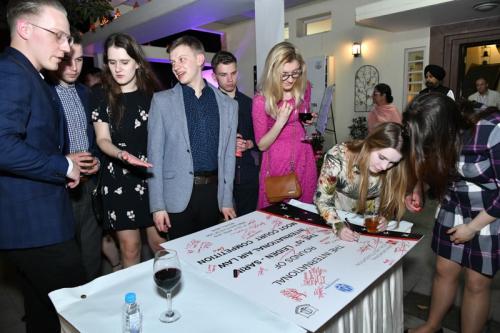 58905965_2192862197496289_6322140010866802688_n_2192862194162956