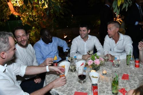 59022690_2192853230830519_8087341590651076608_n_2192853217497187