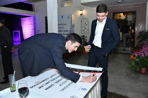 59285499_2192858547496654_912915386326843392_n_2192858540829988