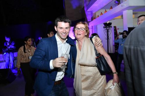 59295124_2192862607496248_3782373995878285312_n_2192862600829582