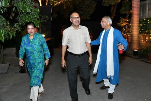 59306029_2192856264163549_2198609482697670656_n_2192856260830216